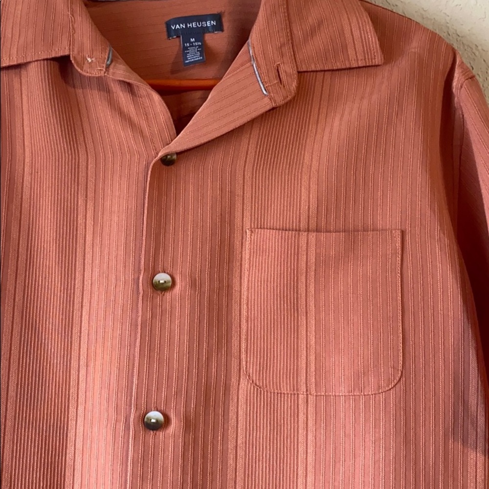 Men’s button up - Picture 3 of 4